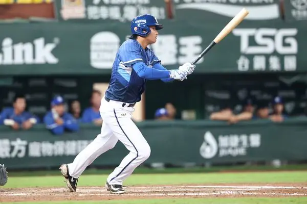 孔念恩再見安打,中斷味全3連勝