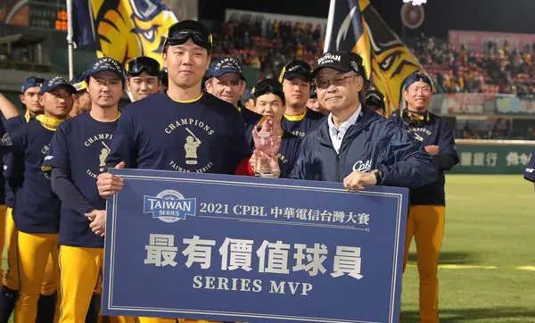 2021帶傷奪冠的總冠軍賽MVP