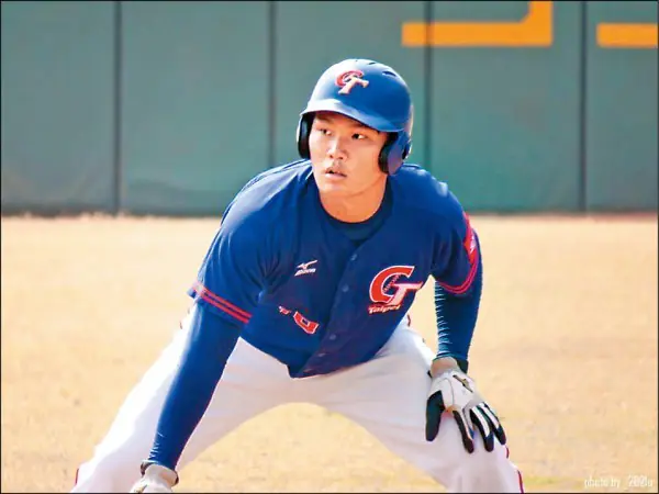 2017年台北世大運,范國宸對韓國隊敲出全壘打