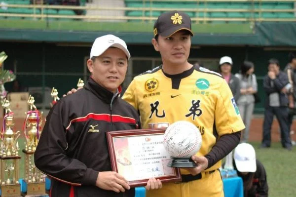 王金勇參與公益活動