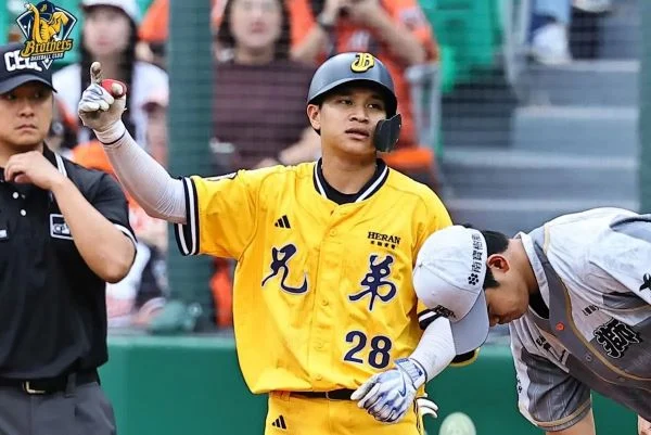 張仁瑋3打點帶隊達成第10勝