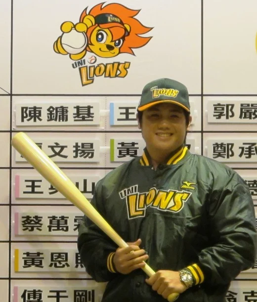 2010年統一7 ELEVEn獅以狀元籤選進陳鏞基