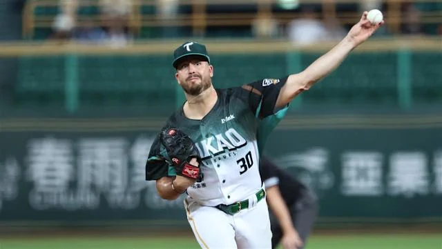台鋼先發洋投艾速特主投5局失2分但僅1分自責分