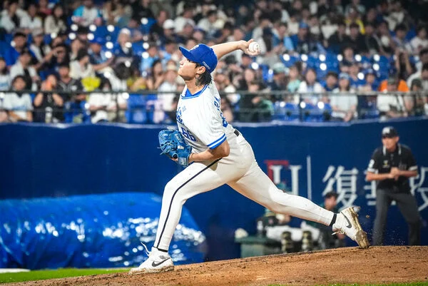 富邦先發李東洺以8勝獨居勝投王